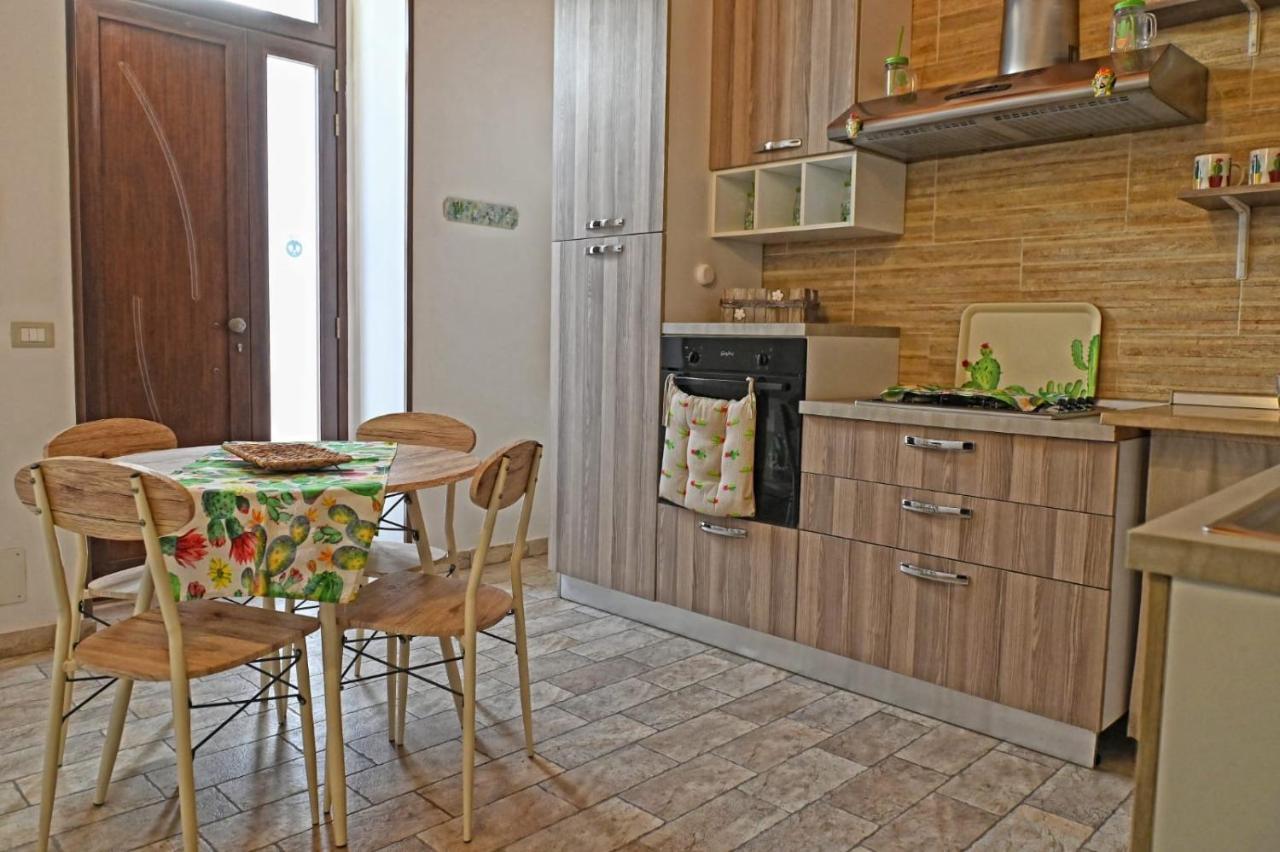 Ficu Pala Holiday Home 노토 외부 사진