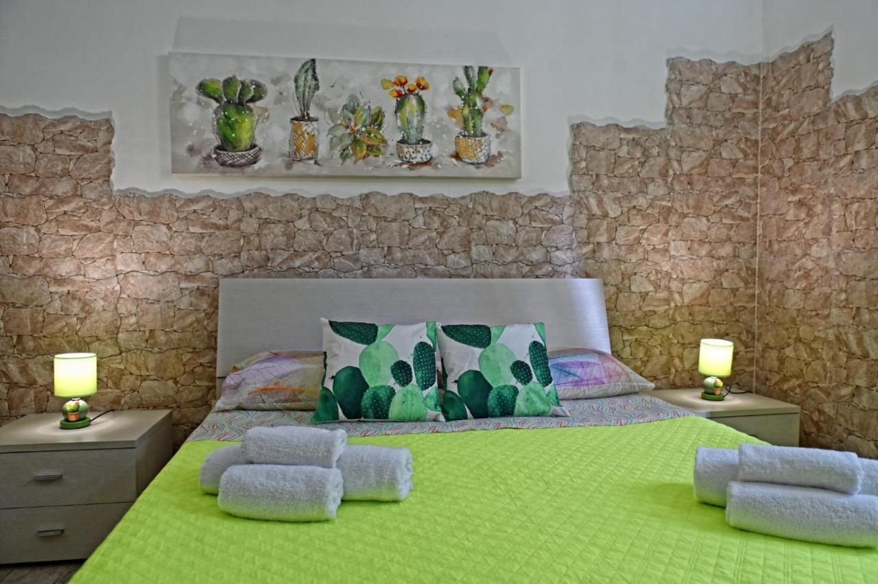 Ficu Pala Holiday Home 노토 외부 사진